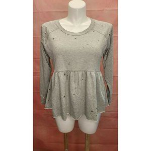 NwT  TORRID  Color  Gray Top Blouse Size 00 Long sleeve $48.95